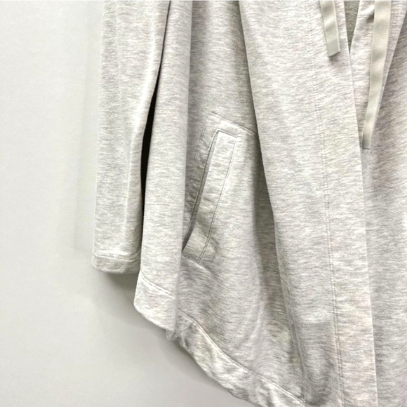 Athleta Vista Wrap Open Front Hoodie Sweatshirt Size XS Heathered Grey EUC $89 - Picture 8 of 10